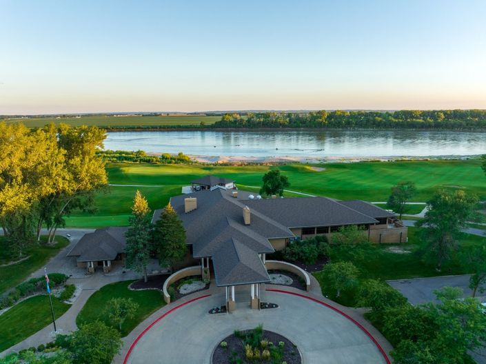 Dakota Dunes Country Club